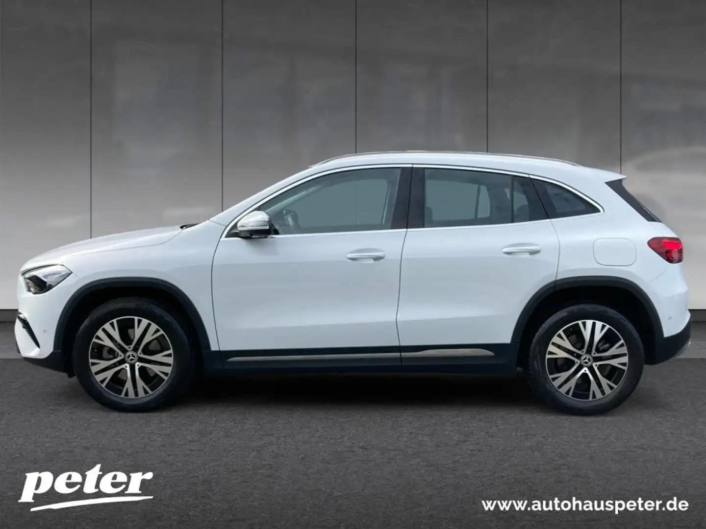 Mercedes-Benz GLA 220 4M Progressive/Advanced/Distronic/360°K/ Blanco - 2