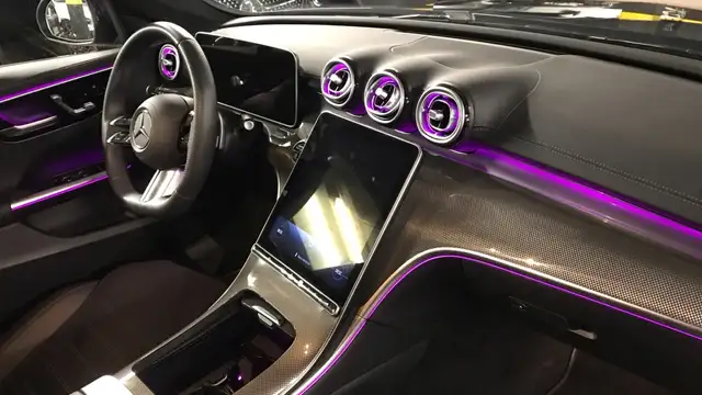 Mercedes-Benz C-Class view 10