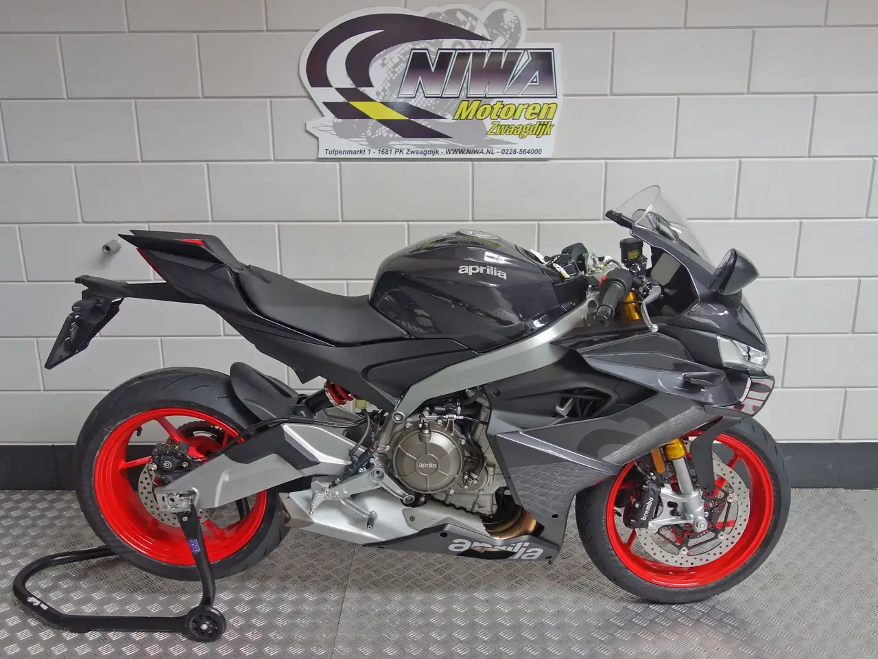 Aprilia RS 660