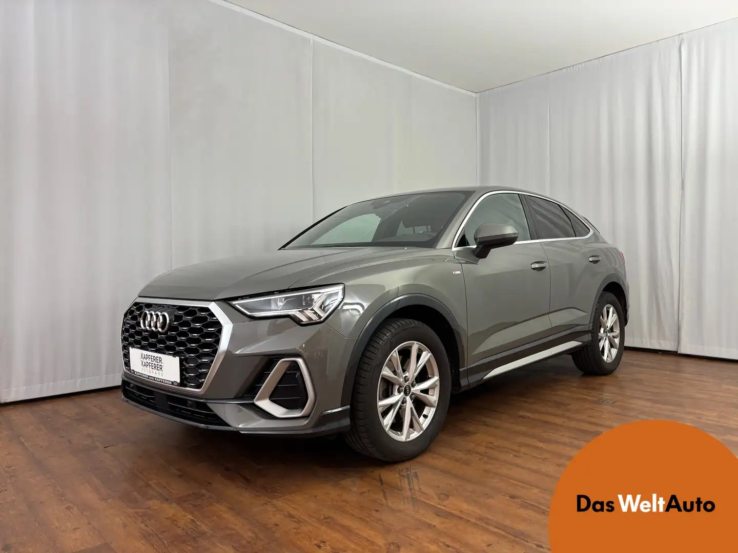 Audi Q3 40 TDI quattro S line ext. Grigio - 1