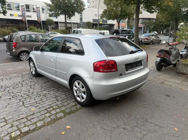 Audi A3 view 9