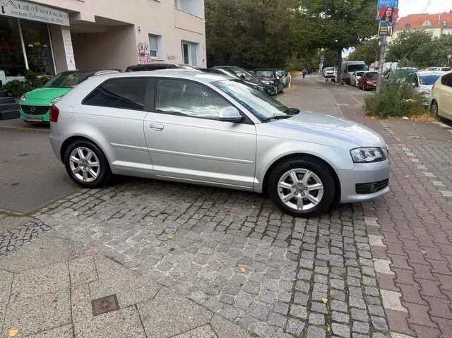 Audi A3 view 3