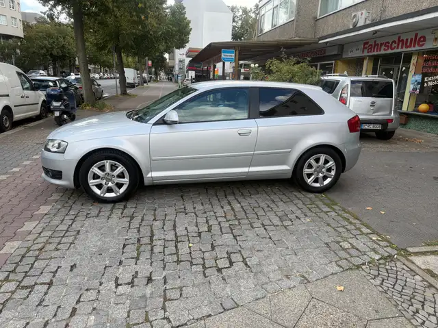 Audi A3 view 10