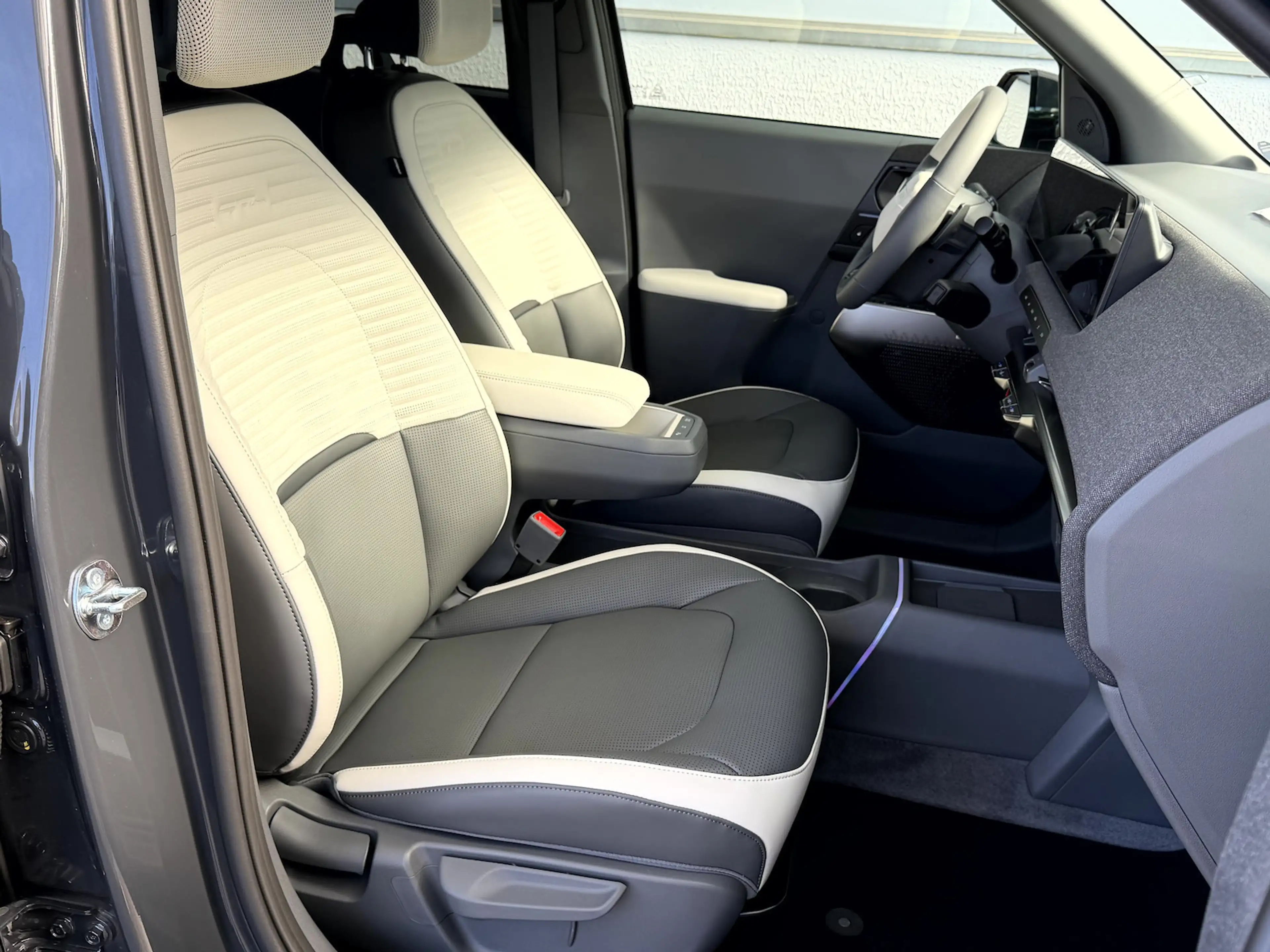 Kia EV2 61 GT LINE | 5S | WIC 22AC DWP TEC COM GD — photo 13