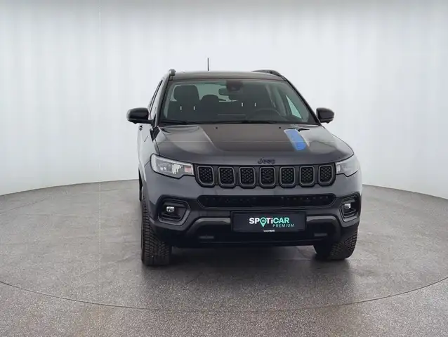 Jeep Compass view 2