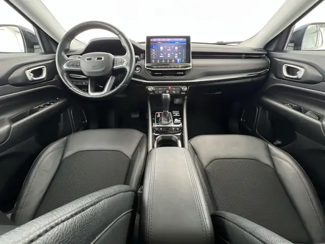 Jeep Compass view 6