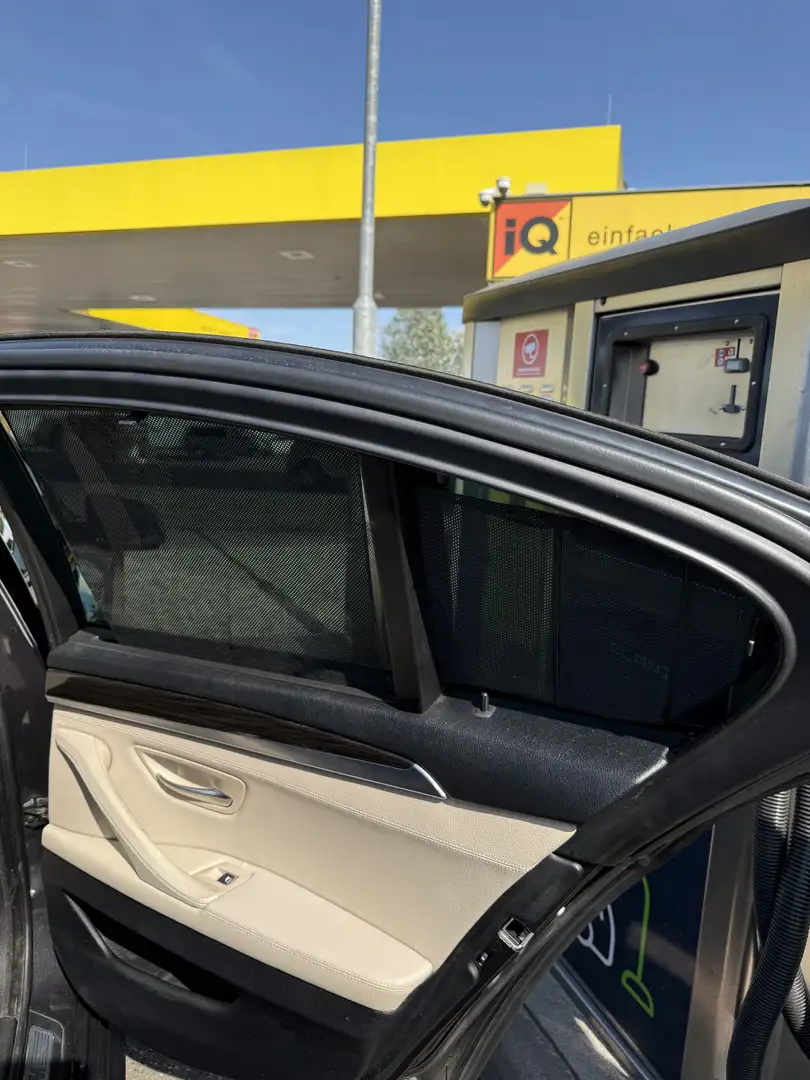 BMW 530 530d xDrive softclose - 2