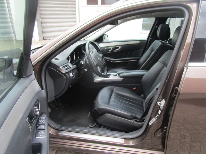 Mercedes-Benz E 200 E 200 CGI+1 Hand+LED+ACC+Leder+Navi+Massagesitze — photo 10