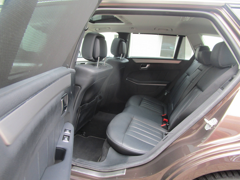 Mercedes-Benz E 200 E 200 CGI+1 Hand+LED+ACC+Leder+Navi+Massagesitze — photo 12