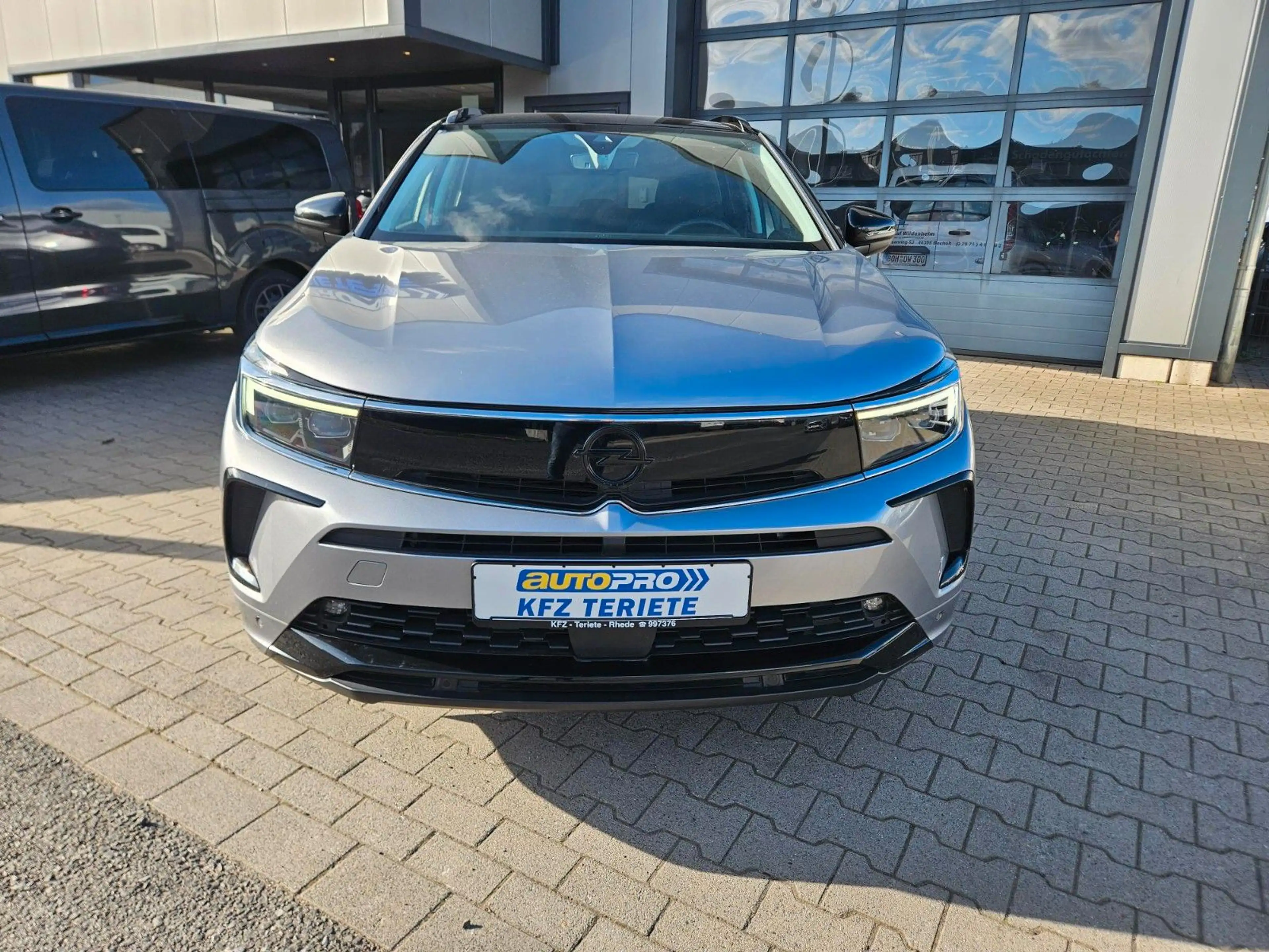 Opel Grandland X Grandland GSe Plug-in Hybrid 4 — photo 2