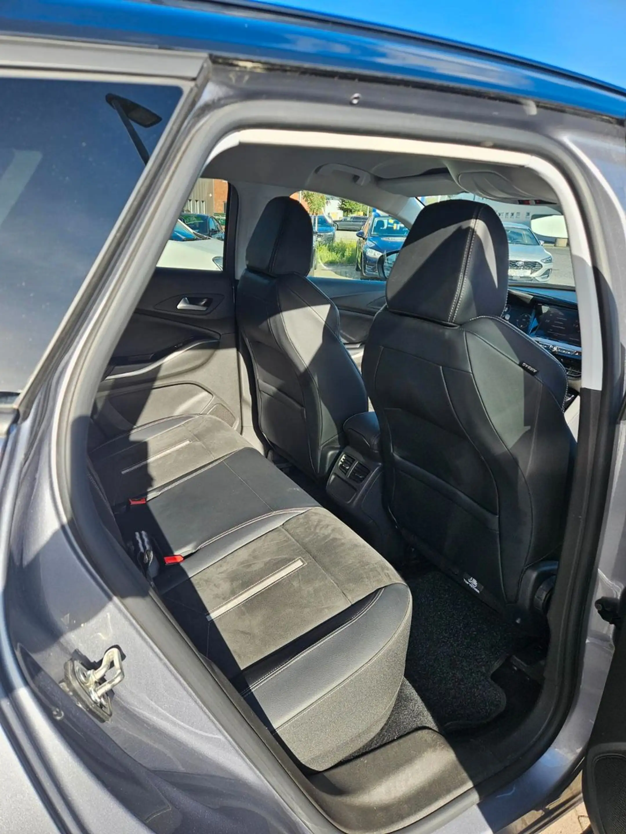 Opel Grandland X Grandland GSe Plug-in Hybrid 4 — photo 14