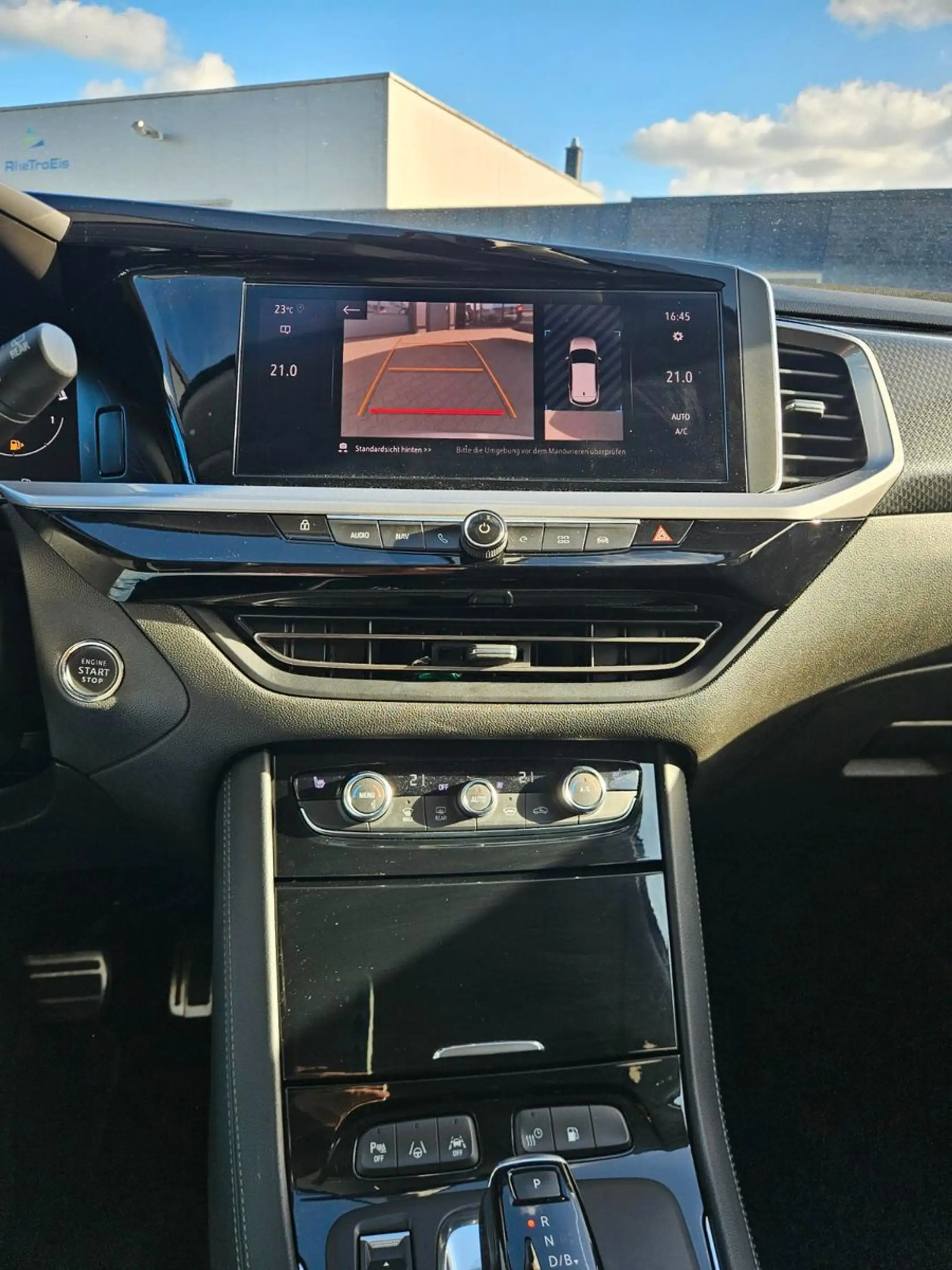 Opel Grandland X Grandland GSe Plug-in Hybrid 4 — photo 26