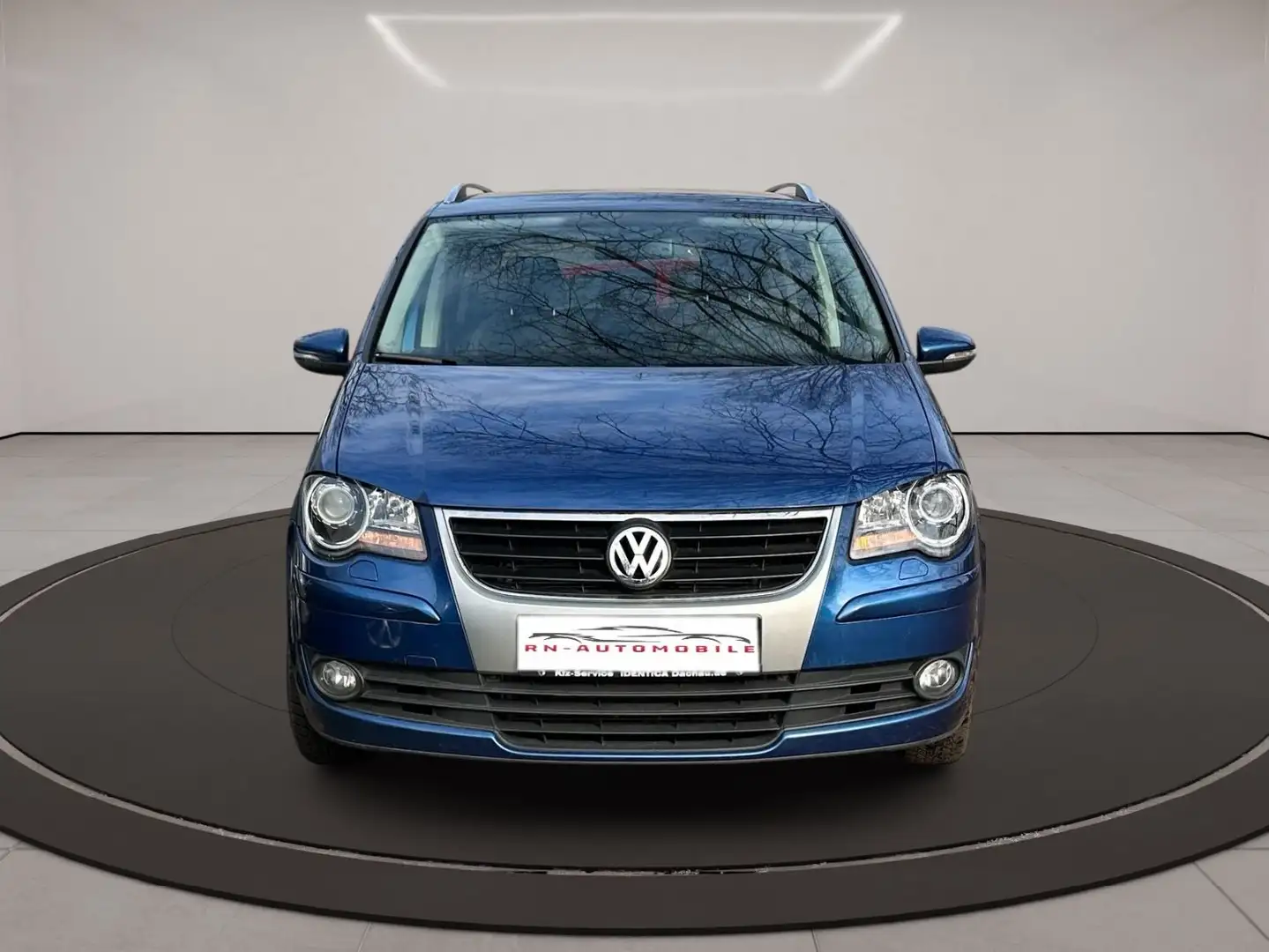 Volkswagen Touran Freestyle Blau - 2