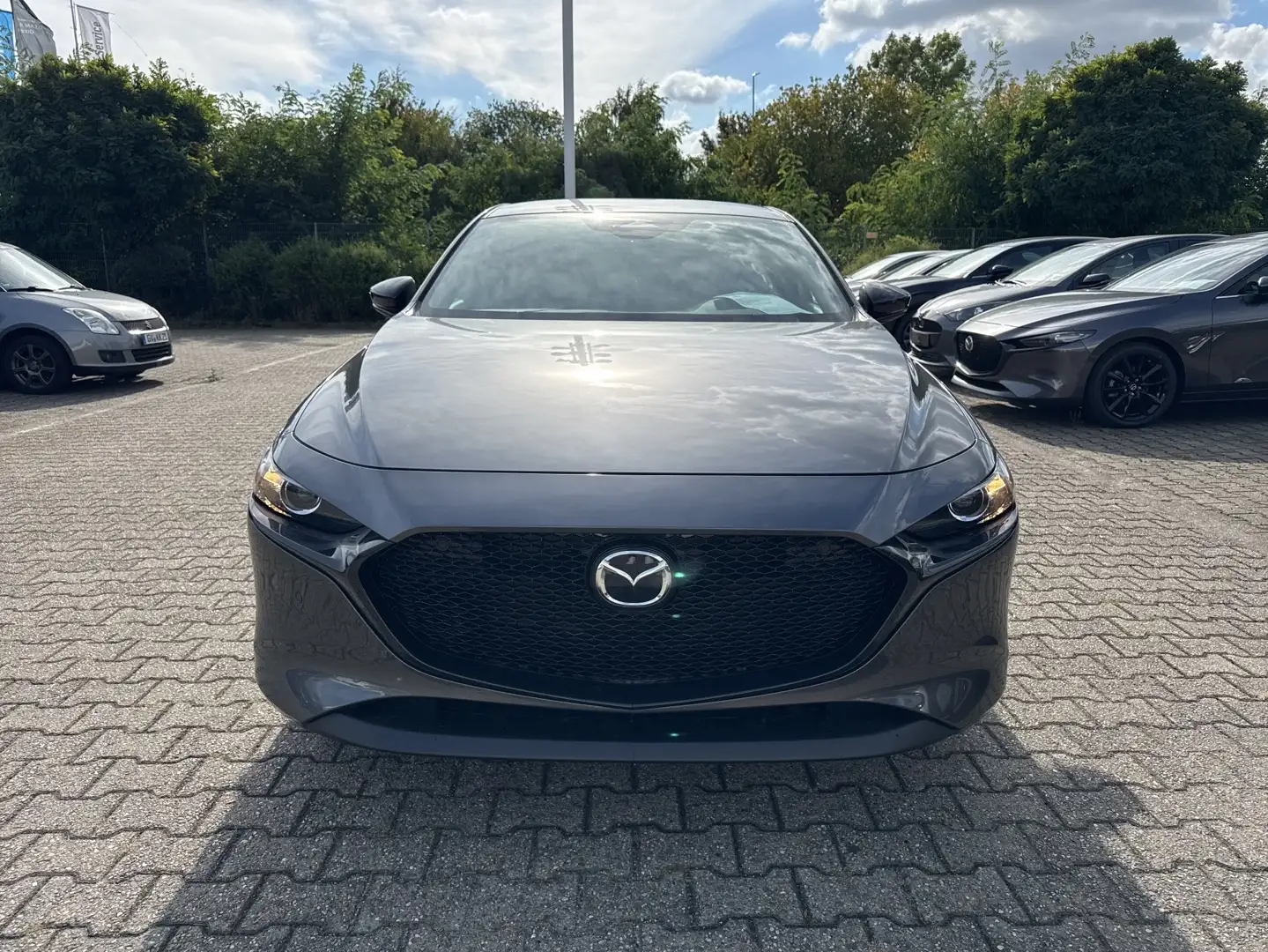 Mazda 3 5-Türer Homura 2.5L e-SKYACTIV-G 140PS *Automatik* Gris - 2