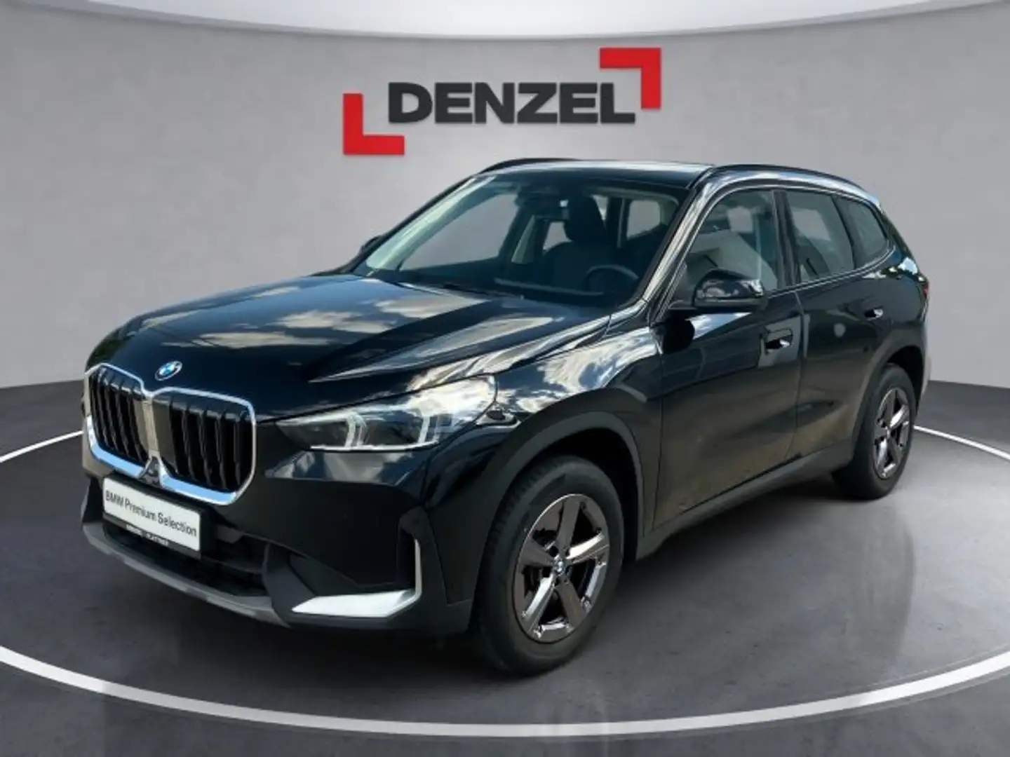 BMW X1 sDrive20i U11 B38 Schwarz - 1
