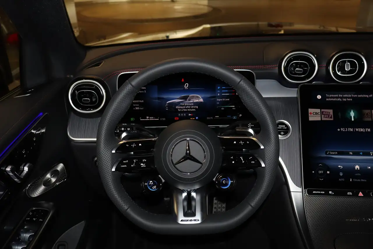 Mercedes-Benz GLC снимка Mercedes-Benz GLC