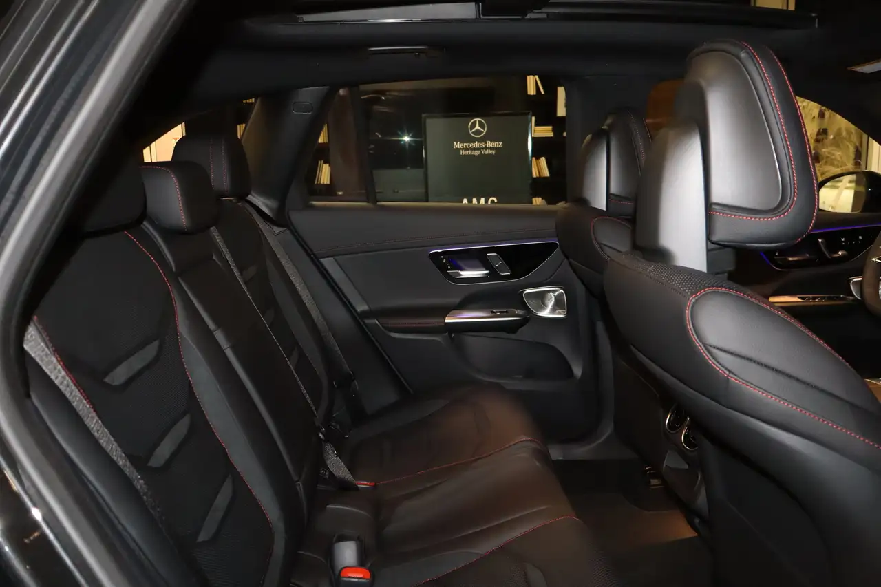 Mercedes-Benz GLC снимка Mercedes-Benz GLC