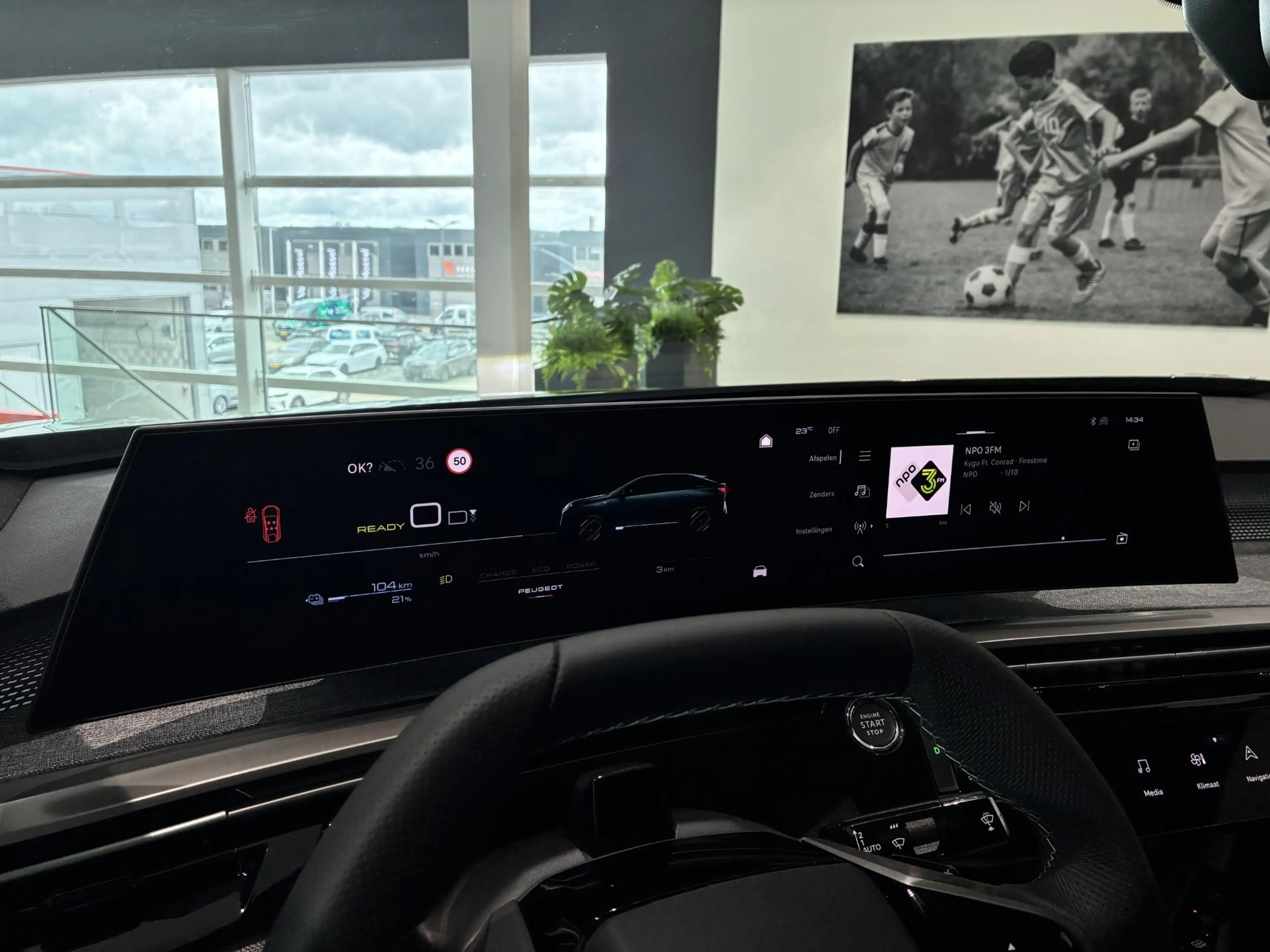 Peugeot 3008 e-3008 GT Exclusive 210 73 kWh Volledig leder inte — photo 7