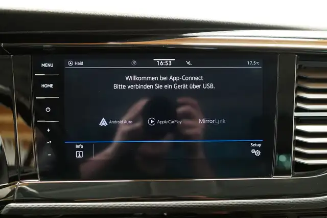 Volkswagen T6.1 Multivan 2.0 TDI DSG G. Six "AHK*LED*NAVI*R-KAM*ST-HEIZ" Ansicht 34