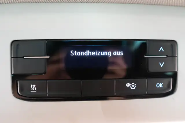 Volkswagen T6.1 Multivan 2.0 TDI DSG G. Six "AHK*LED*NAVI*R-KAM*ST-HEIZ" Ansicht 40