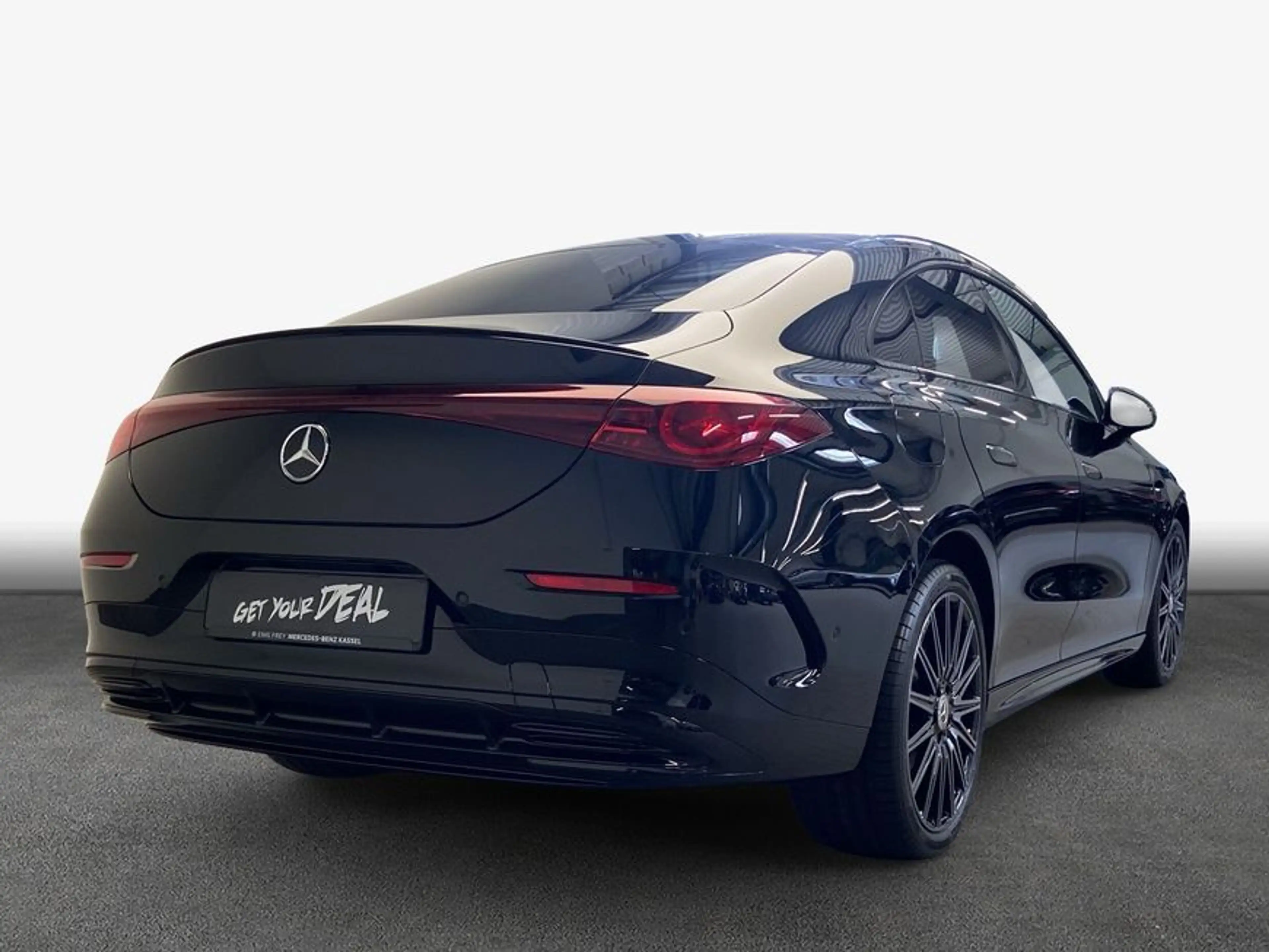Mercedes-Benz CLA 200 CLA EQ Technology — photo 2