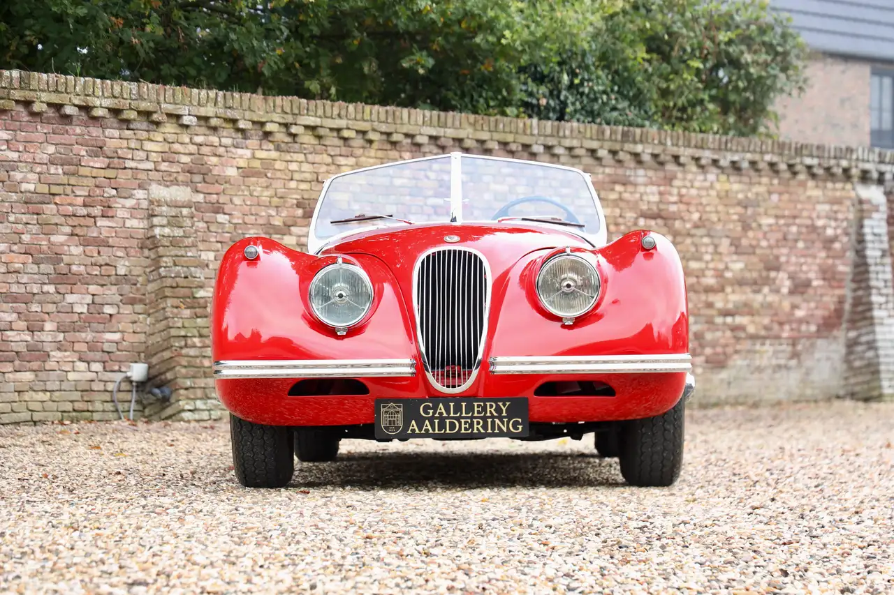 Jaguar XK120 SE OTS "Special Equipment" Nicely restored i, foto 5