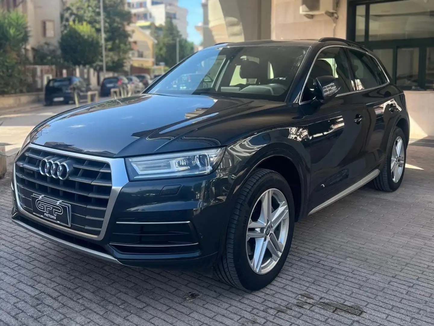 Audi Q5 Q5 II 2017 40 2.0 tdi quattro 190cv s-tronic Grigio - 1
