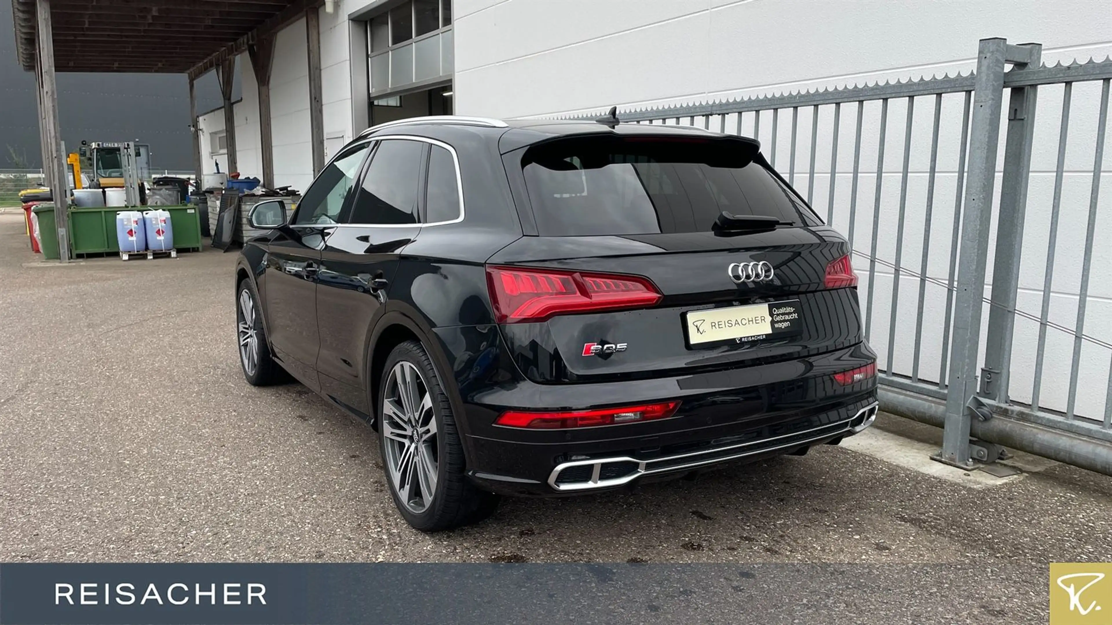 Audi SQ5 Leder,LED,Pano,RFK,21" Alu,PDC,Navi — photo 2
