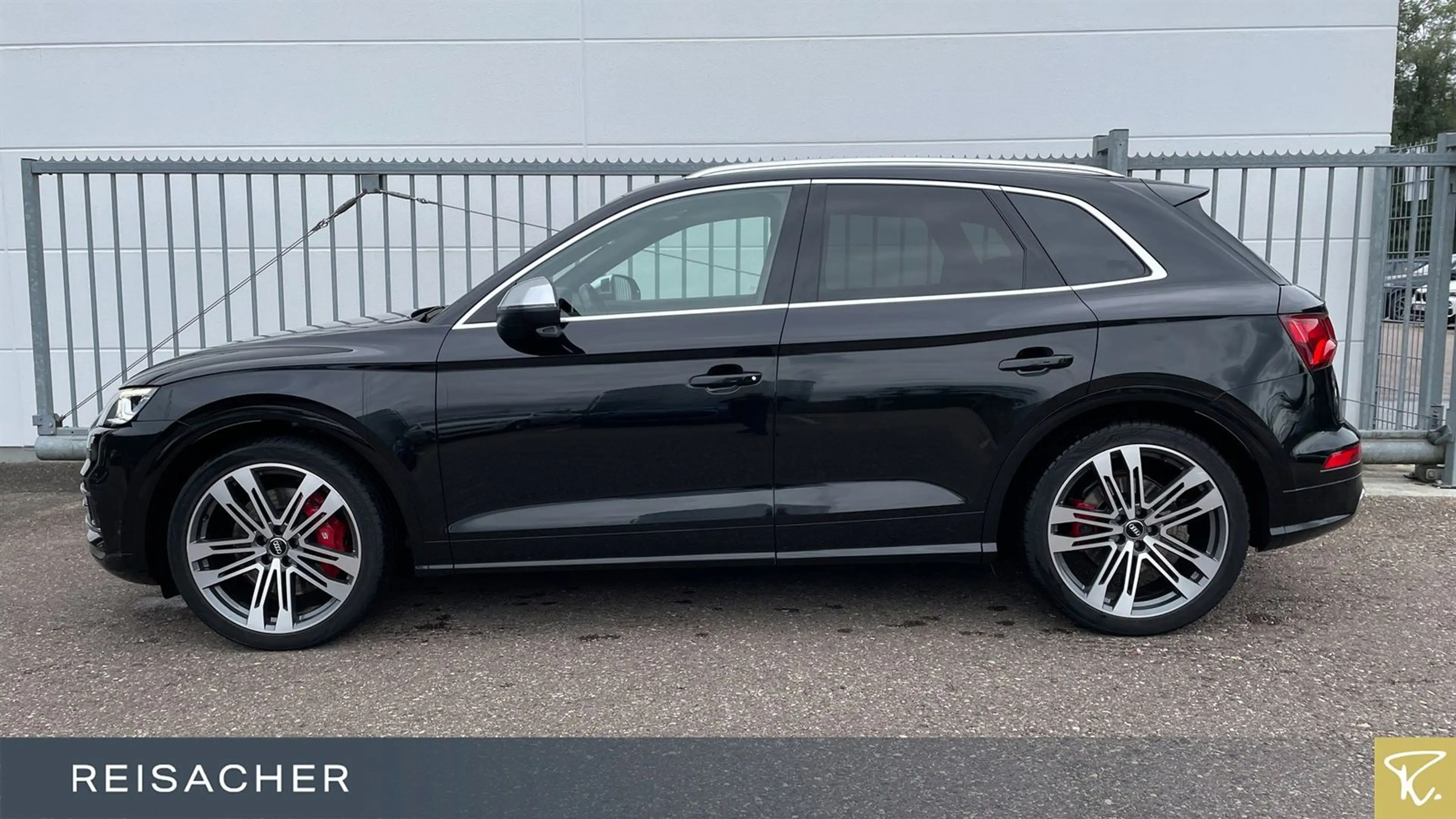 Audi SQ5 Leder,LED,Pano,RFK,21" Alu,PDC,Navi — photo 9