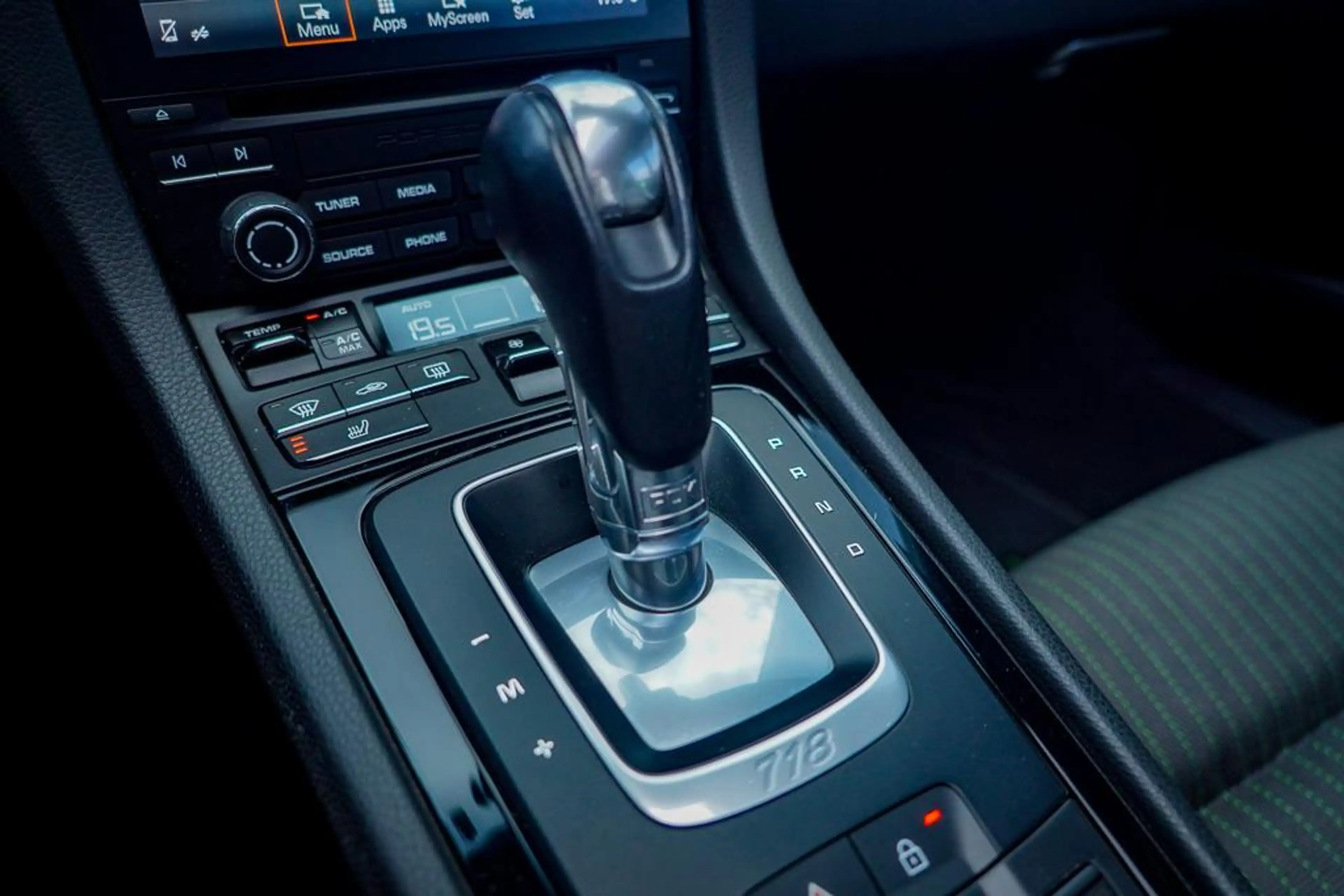 Porsche 718 Boxster 2.0 T / NL Auto / 18-Voudig / Carplay / Ap — photo 17