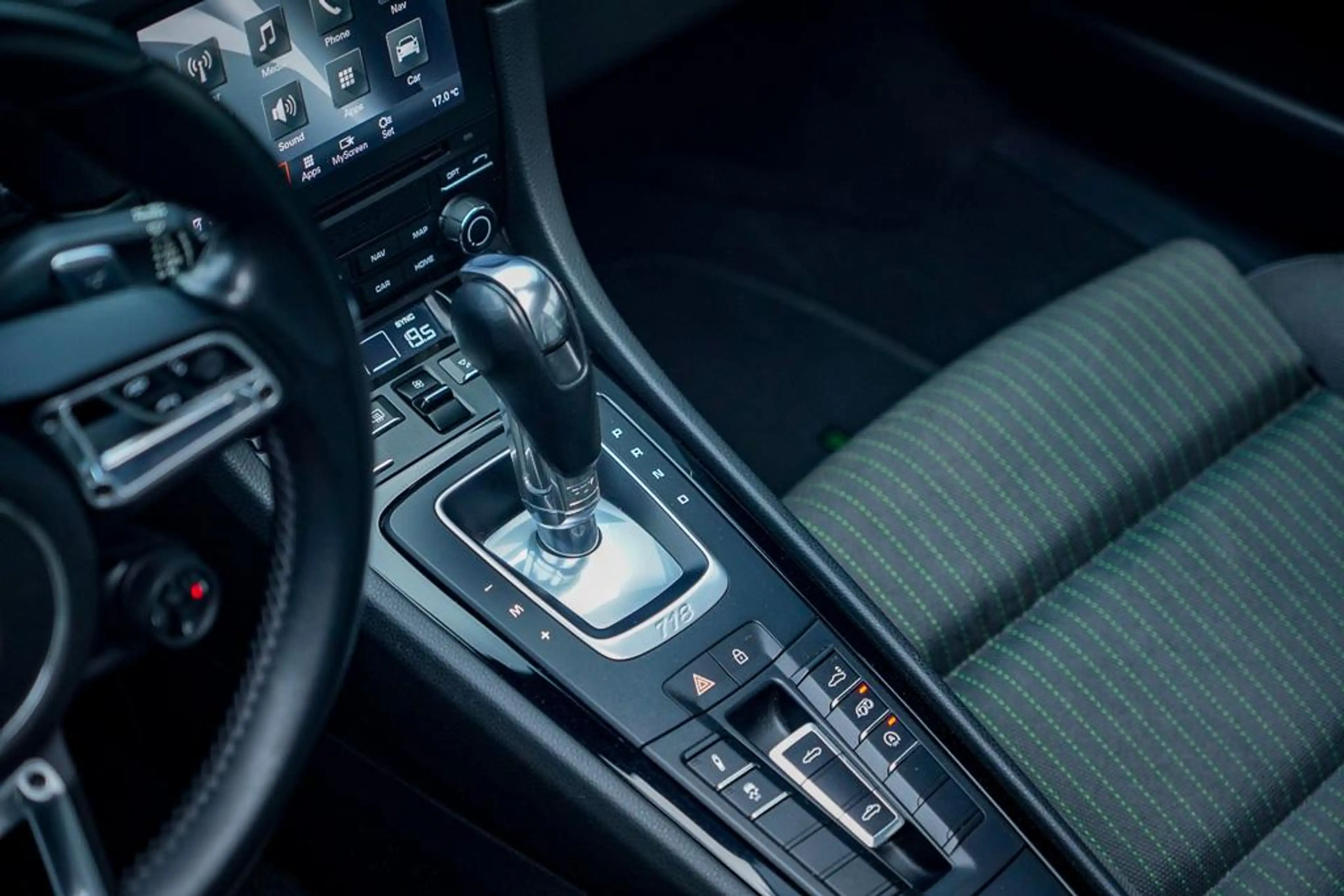 Porsche 718 Boxster 2.0 T / NL Auto / 18-Voudig / Carplay / Ap — photo 28