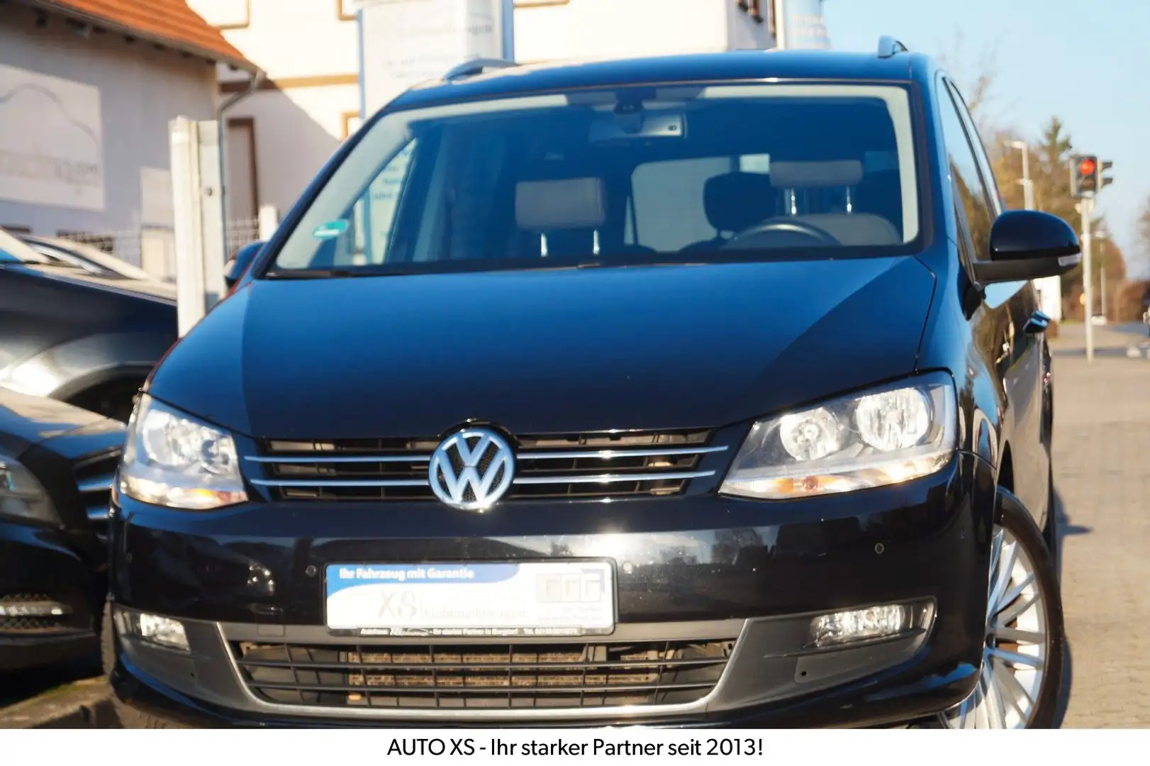 Volkswagen Sharan 2.0 TDI DSG Cup BMT 7-Sitze el.Schiebetür Schwarz - 1