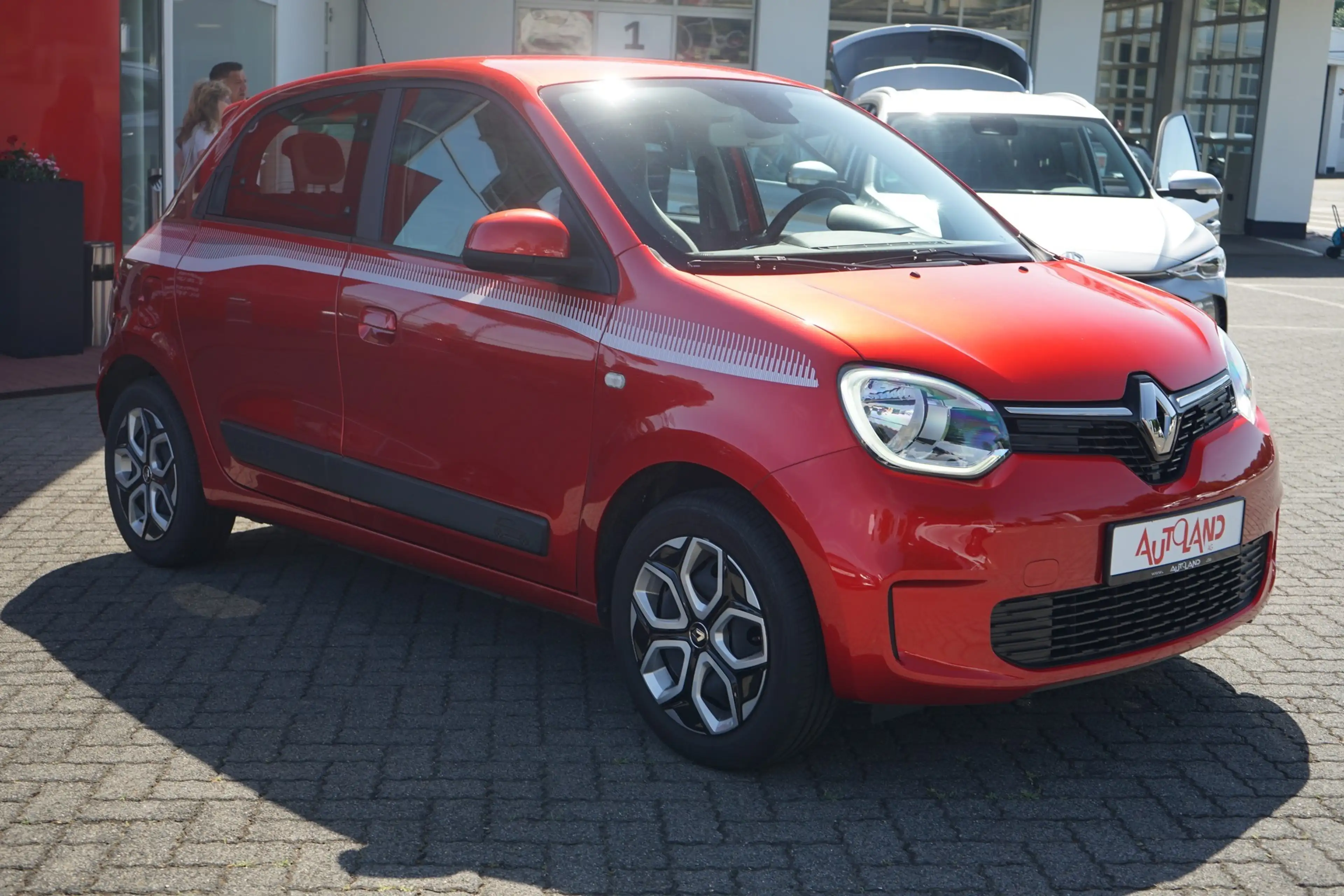 Renault Twingo 1.0 Sitzheizung Tempomat PDC Bluetooth — photo 4