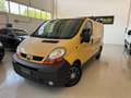 Renault Trafic T29 1.9 dCi/100CV PC-TN Furg. Jaune - thumbnail 1