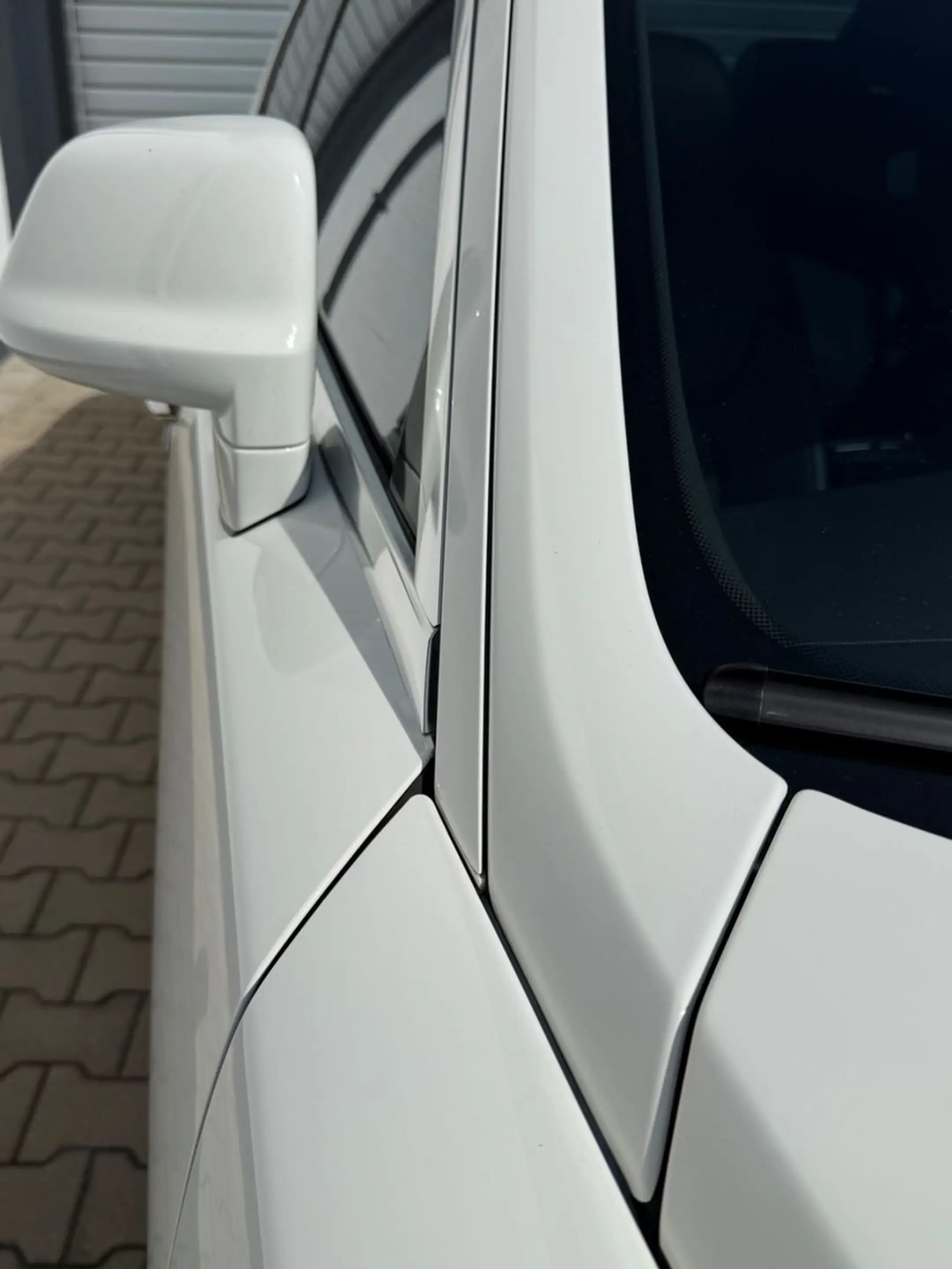Rolls-Royce Ghost Series II V12 — photo 15