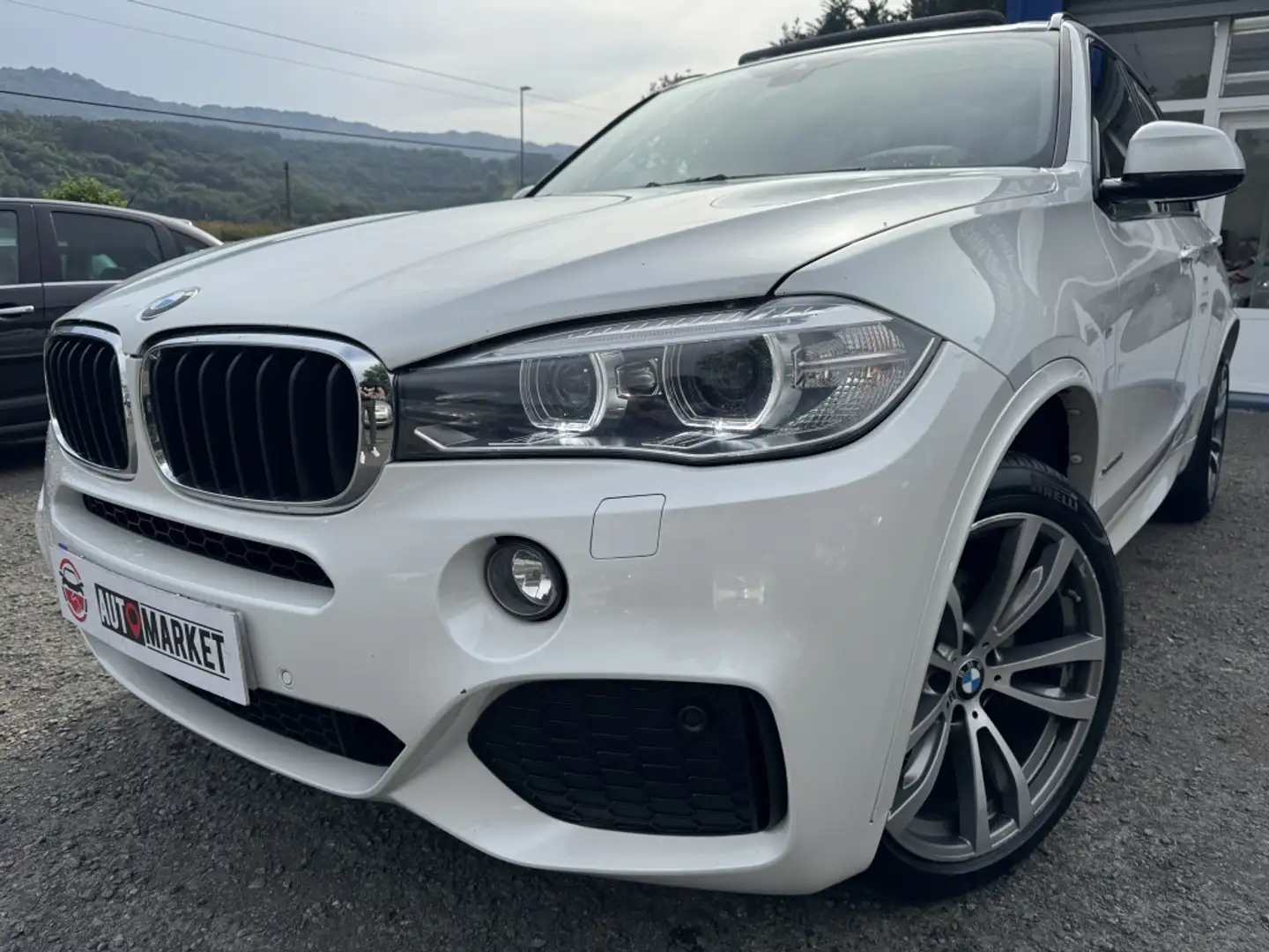 BMW X5 xDrive 30dA Blanco - 1