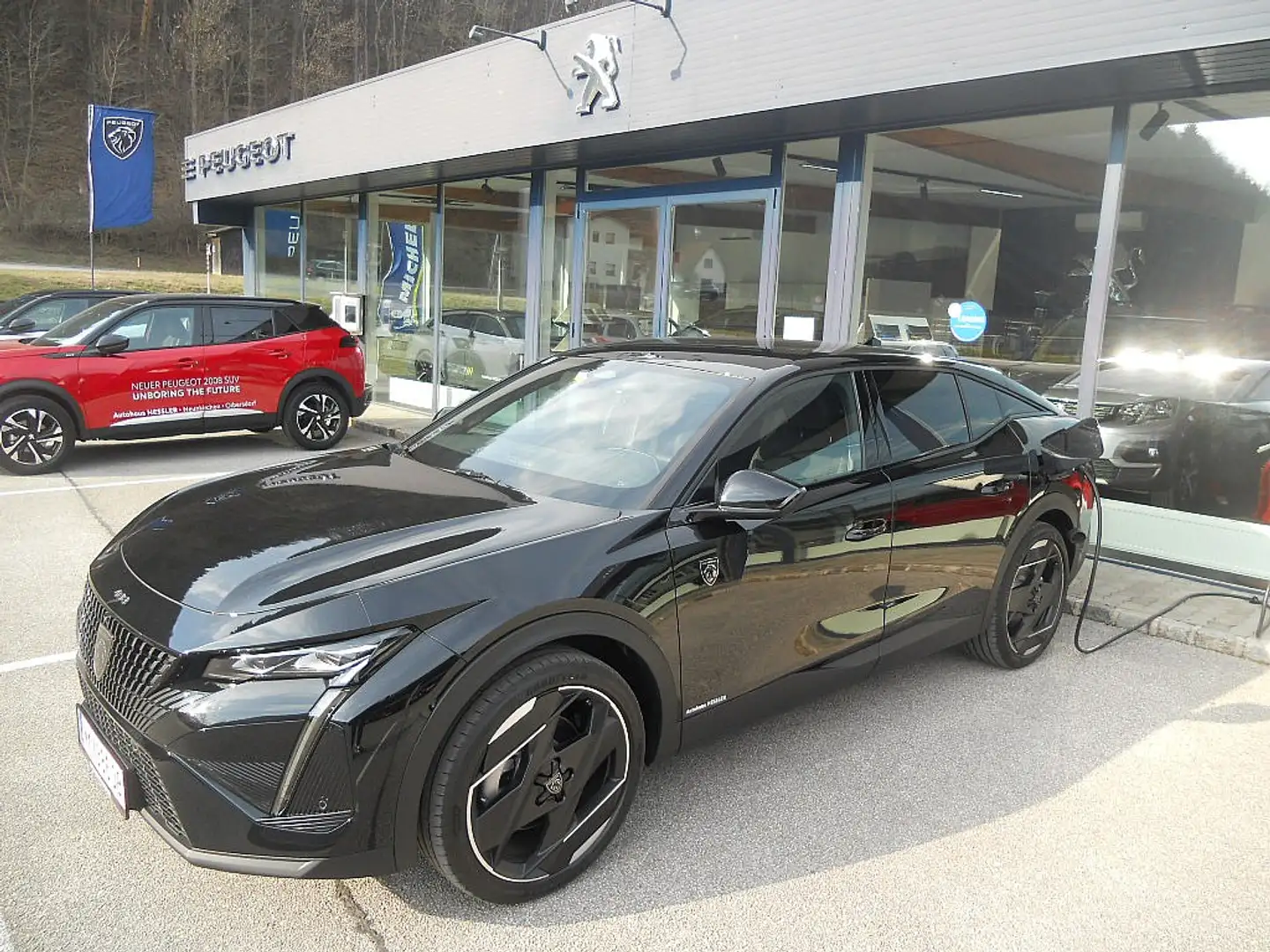 Peugeot 408 PHEV 225 e-EAT8 GT Schwarz - 1