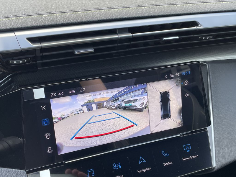 Peugeot 408 Plug-In Hybrid 225 e-EAT8 GT — photo 10