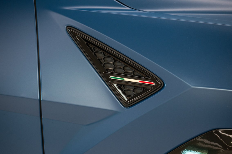 Lamborghini Urus Urus SE PHEV 4.0 BiTurbo V8 — photo 11