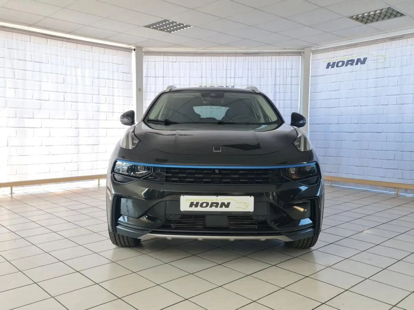 Lynk & Co 01 1.5 T HEV 192 kW, unfallfrei, 1.Hand, Kamera, LED, Noir - 2