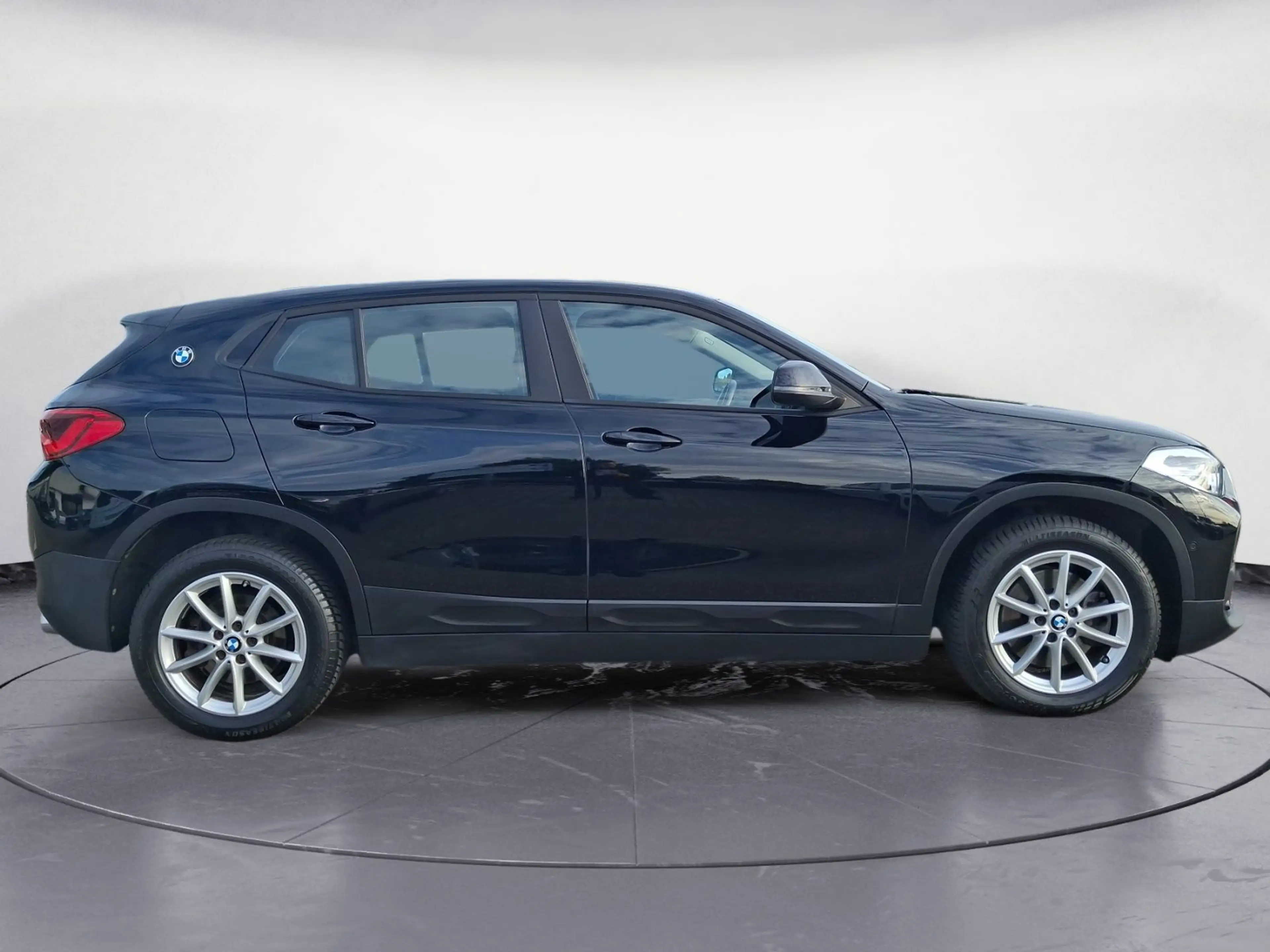 BMW X2 xDrive20d Advantage *Kamera*Klimaanlage*LED*P — photo 7