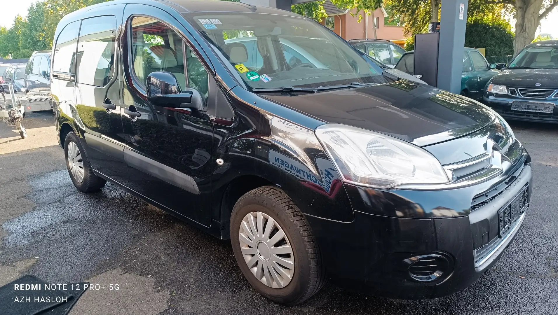 Citroen Berlingo Tendance Schwarz - 2