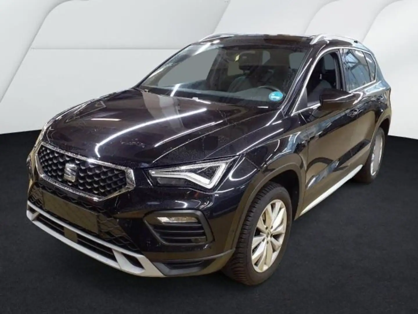SEAT Ateca 1.5 TSI DSG X-PERIENCE SIDE-ASSIST PARKLEN Schwarz - 2