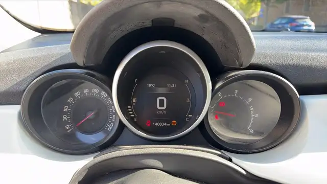 Fiat 500X view 12