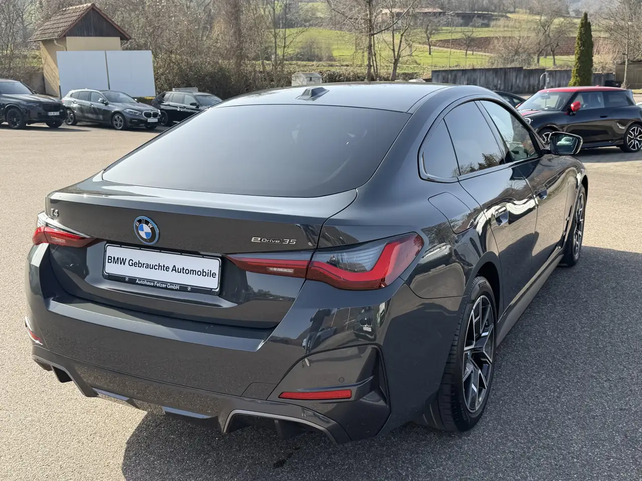 BMW i4 eDrive35 M Sport DAB Komfortzg. Tempomat Shz 10