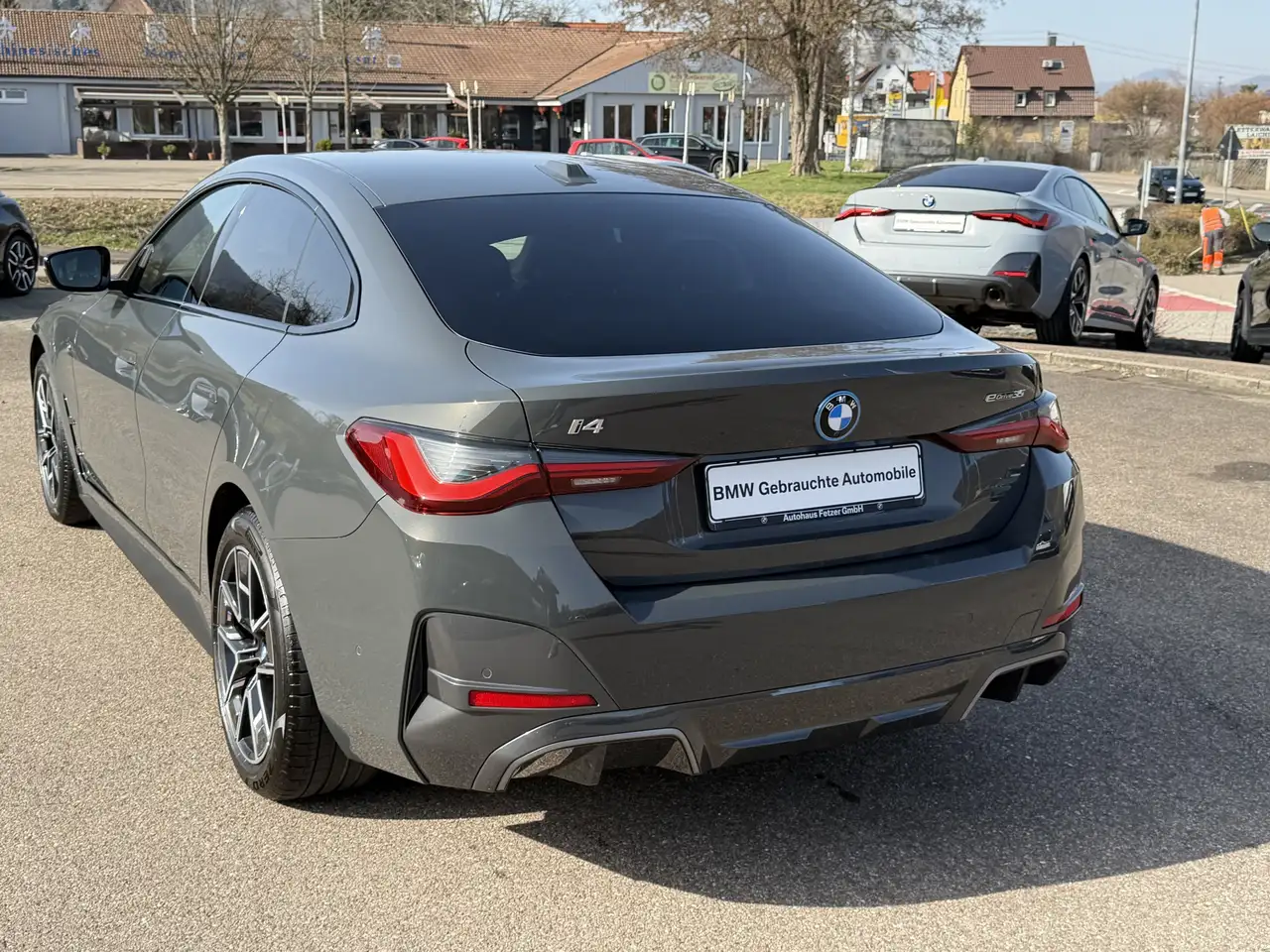 BMW i4 eDrive35 M Sport DAB Komfortzg. Tempomat Shz 6