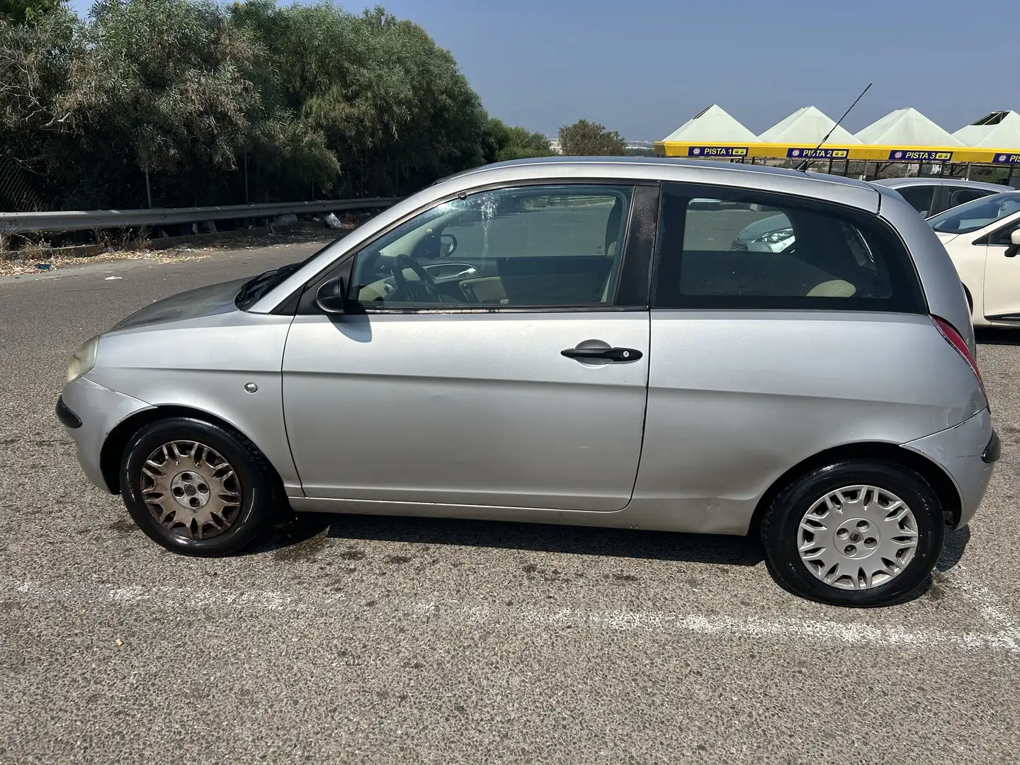 Lancia Ypsilon Y 1.2 LS - 2
