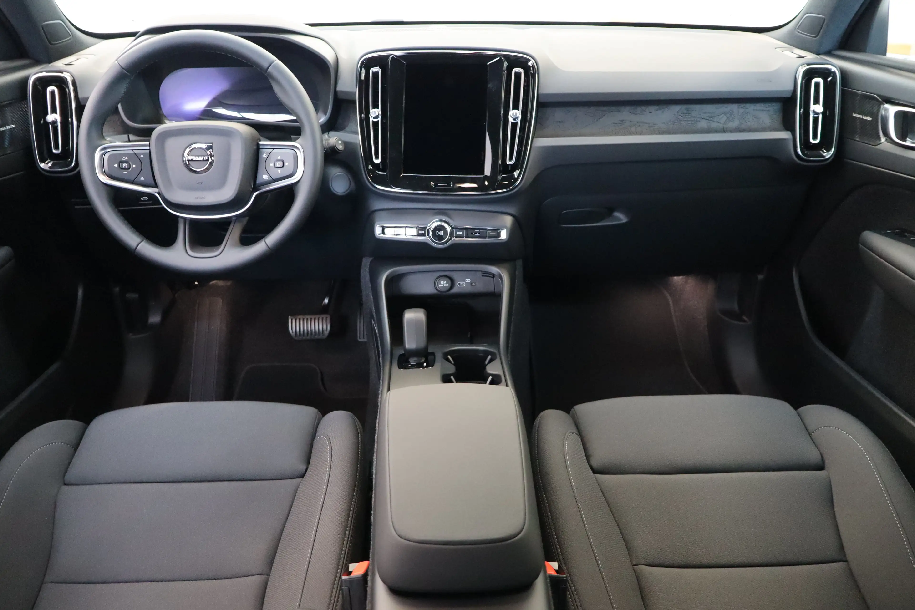 Volvo EX40 Extended Range 252PK Europa Plus 82kWh | 360 | Mem — photo 5