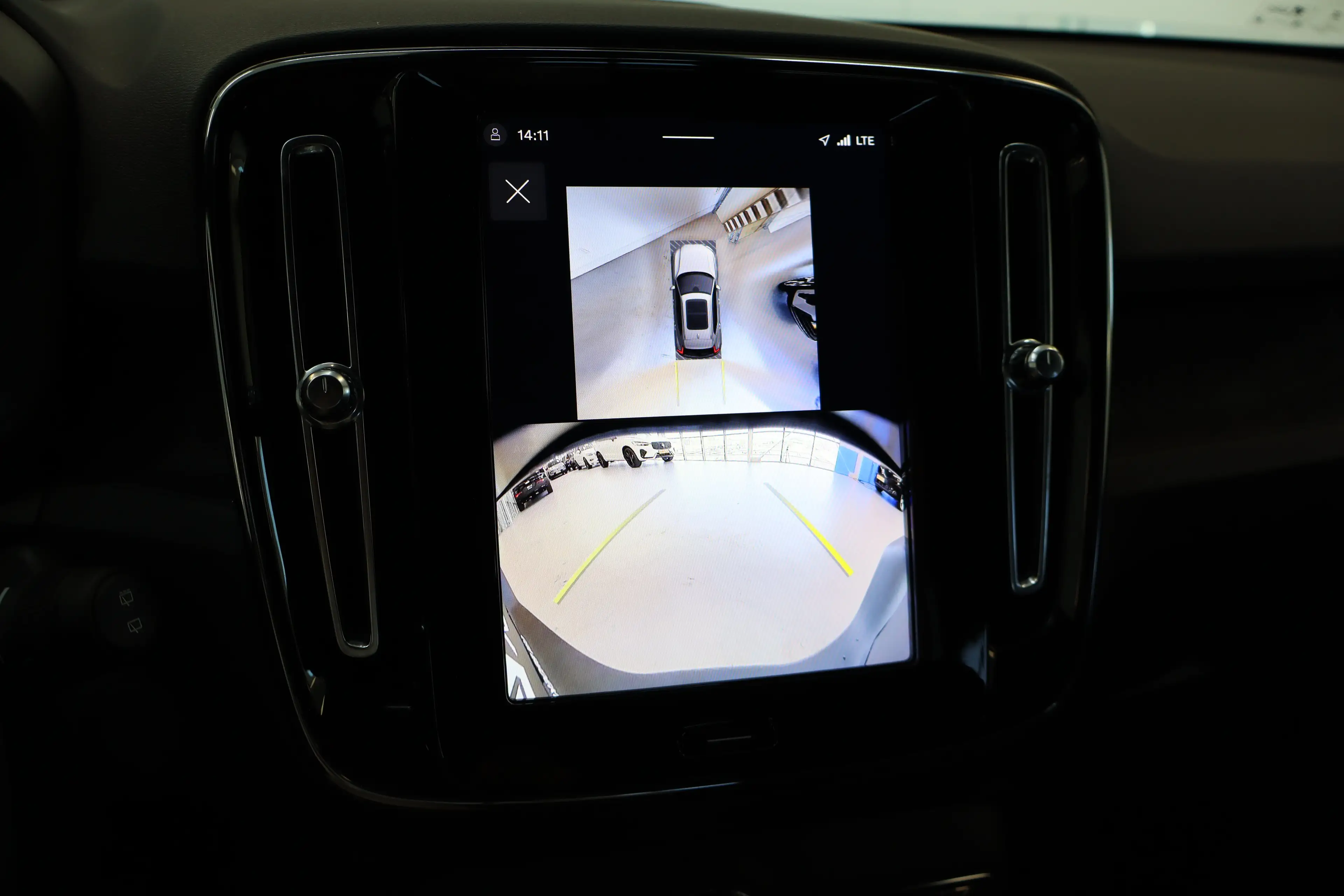 Volvo EX40 Extended Range 252PK Europa Plus 82kWh | 360 | Mem — photo 8