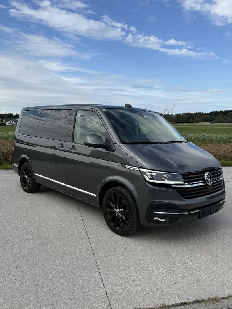Volkswagen T6.1 Multivan Comfortline Generation SIX - 1